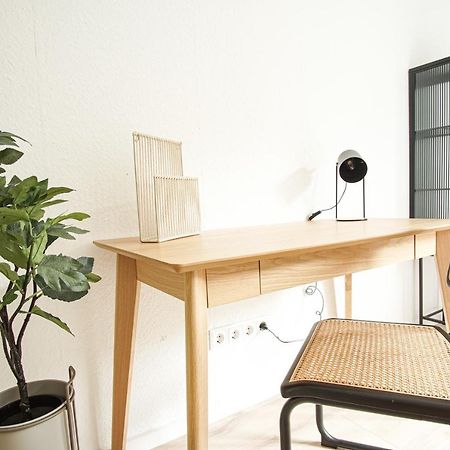 Homefy Feel-Good Apartment - Own Parking, Balcony And Garden 埃森 外观 照片
